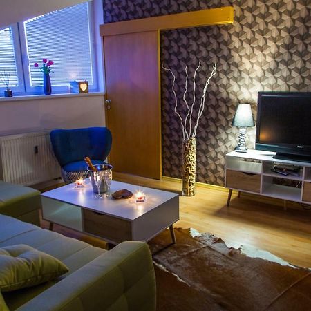 Apartman Slavkov - Velky Slavkov Apartment Екстериор снимка