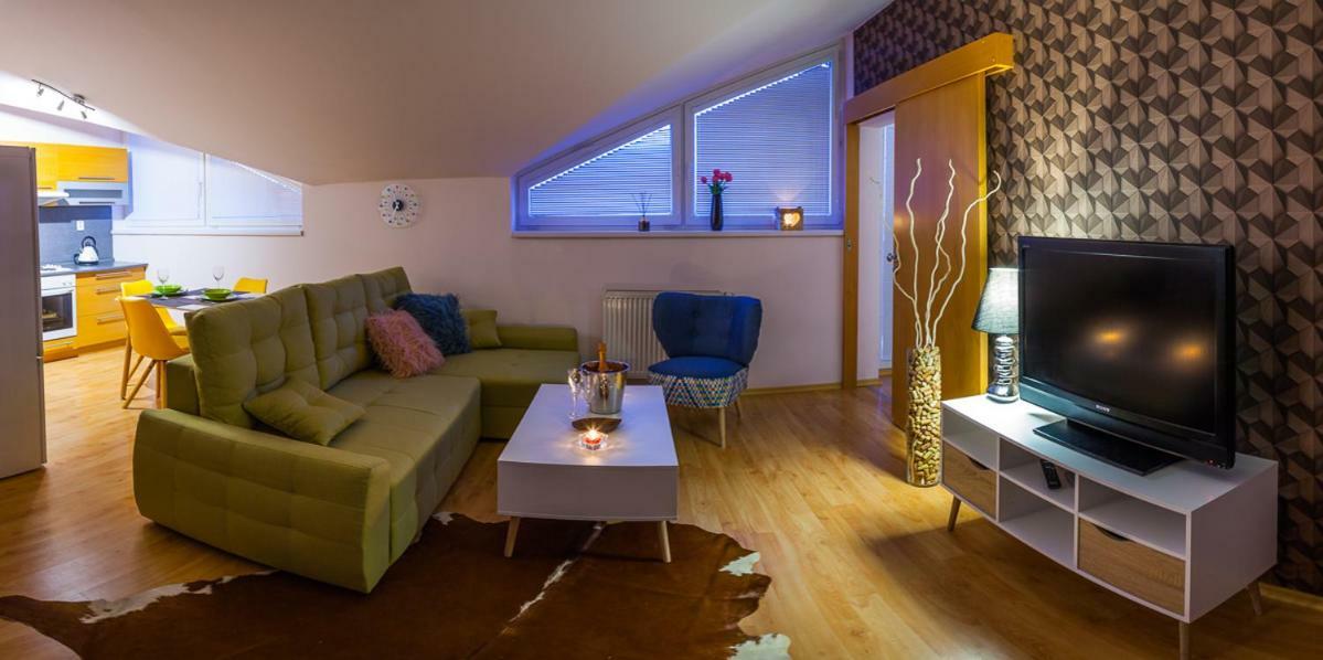 Apartman Slavkov - Velky Slavkov Apartment Екстериор снимка