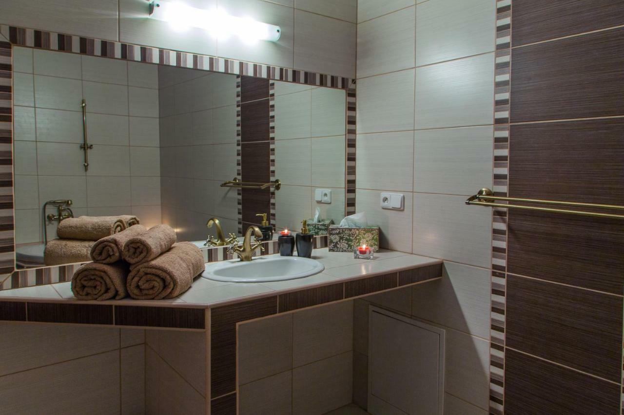 Apartman Slavkov - Velky Slavkov Apartment Екстериор снимка