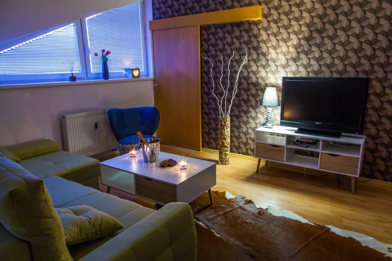 Apartman Slavkov - Velky Slavkov Apartment Екстериор снимка