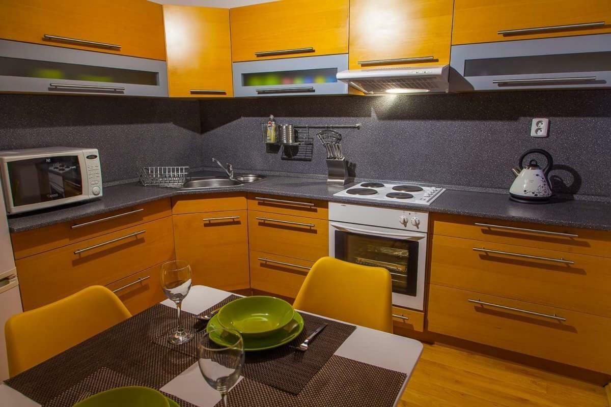 Apartman Slavkov - Velky Slavkov Apartment Екстериор снимка